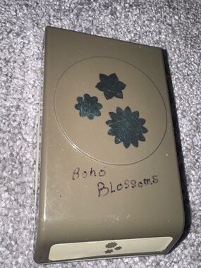 Stampin' Up Boho Blossoms Punch - gently used item 119858